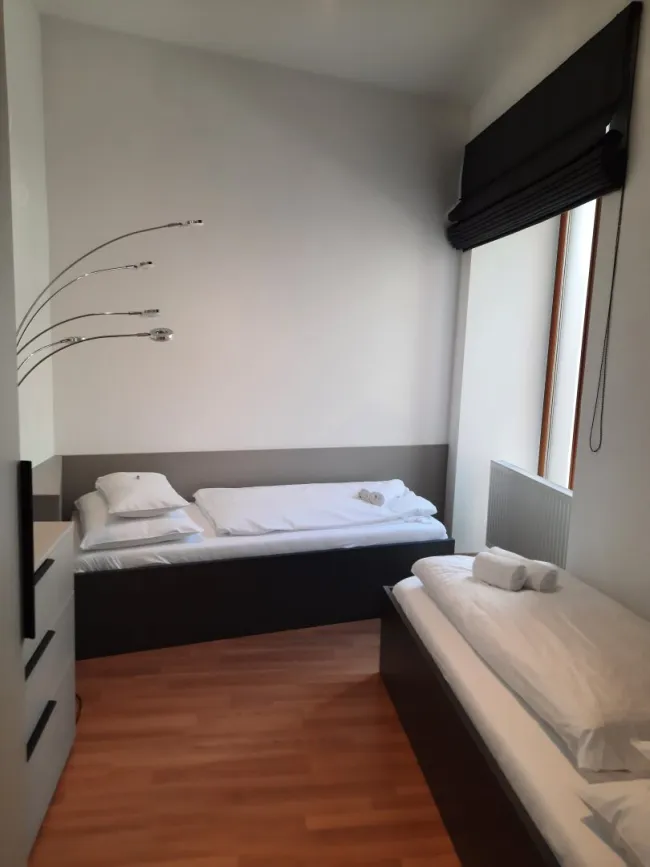 Moderne Maisonette mit Terrasse in zentraler Lage - perfekt für Familien und Geschäftsleute - Bild