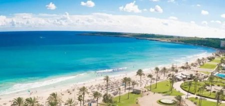 Strandnahe Meerblick Wohnung mit 3 Schlafzimmer und Mega- Terrasse / Renovierungsbedürftig