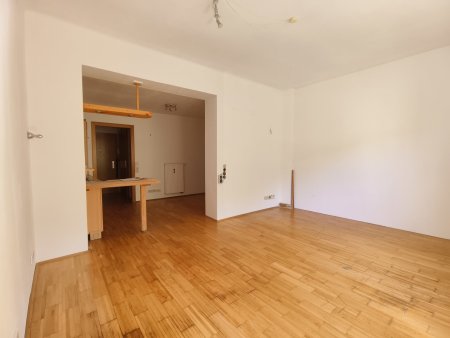Wohnung mit Einbauküche direkt am Europaplatz
