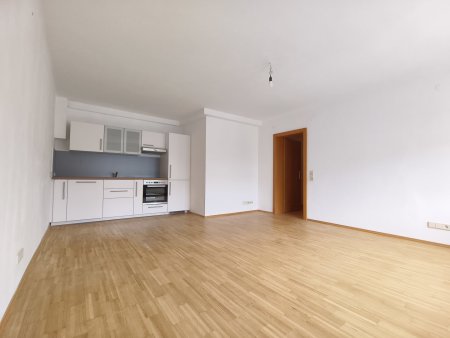 Wohnung mit Einbauküche direkt am Europaplatz