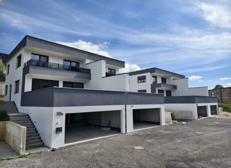 ** LETZTE EINHEIT VERFÜGBAR ** Neubau Doppelhaus! Provisionsfrei für die Käufer.