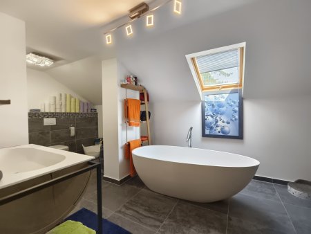 Rückzugsort auf 1.000 m Seehöhe – Charmantes Ferienhaus mit Wintergarten & Fernblick in Stanz im Mürztal