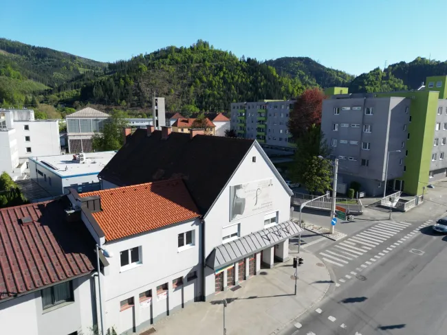 Attraktives Wohn-/Geschäftshaus in hochfrequentierter Lage - Kapfenberg - Bild