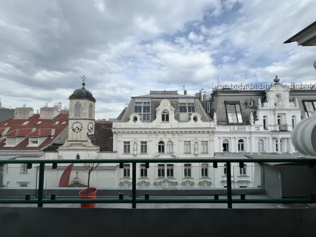 Kärnterstraße ! Elegante 5 Zimmer- Maisonette mit 2 Terrassen ! - Bild