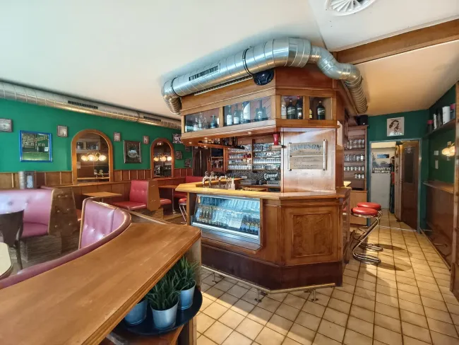 Attraktives Café/Pub im Herzen von Mürzzuschlag in Top-Lage zu vermieten - Titelbild