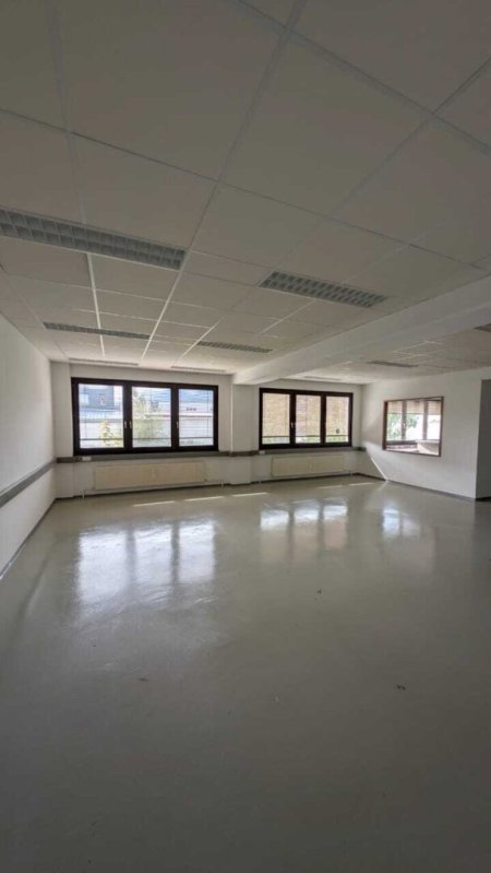 Attraktive Gewerbefläche in Innsbruck: 225 m², jetzt mieten!