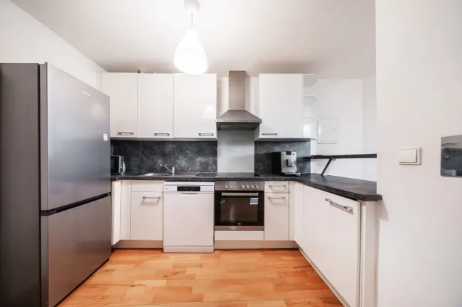 3-Zimmer-Erdgeschosswohnung mit direktem Gartenzugang – 250 m zum Bahnhof Meidling - Bild