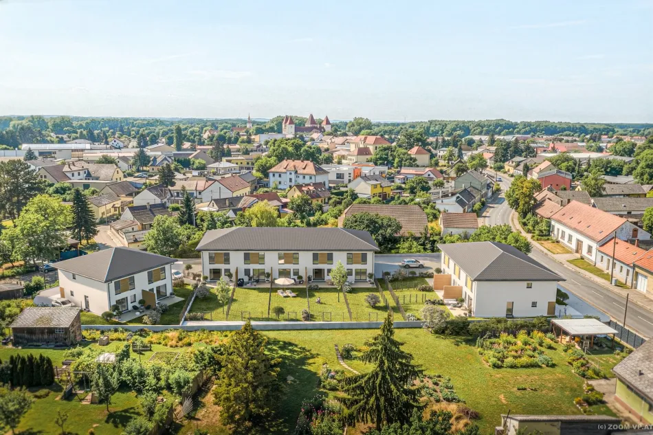 Wohnen in Orth an der Donau Hausreihe mit Garten, 5 Zimmer, 116,28 m², 2 Stellplätze - Bild