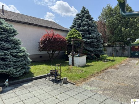 Historisches Anwesen mit 1.457m² großem Grundstück in Kittsee – ideal auch für Bauträger