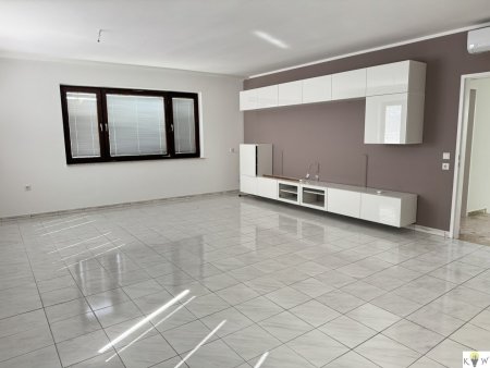 Einfamilienhaus in Frauenkirchen! 5 Zimmer | Zentral gelegen | Idyllischer Garten | Klimatisiert