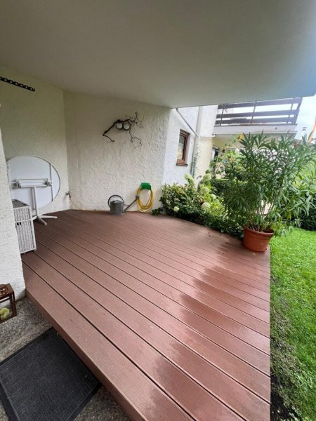 Charmante 2-Zimmer-Gartenwohnung in traumhafter Lage am Leopoldskronweiher
