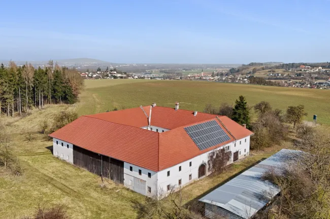 Drohe 8