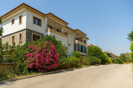 Helle 3-Zimmer-Wohnung mit zwei Balkonen in Datça – Leben, wo andere Urlaub machen