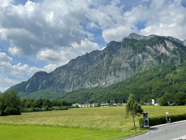 Ansicht - Modernes 2 Zimmer Appartement mit großer Loggia und Bergblick Miete Grödig Salzburg