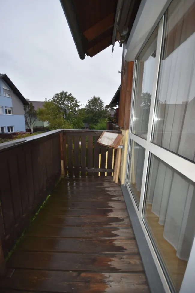 Balkon - Geräumiges und möbliertes 2 Zimmer Apartment mit Balkon Miete Eugendorf Salzburg