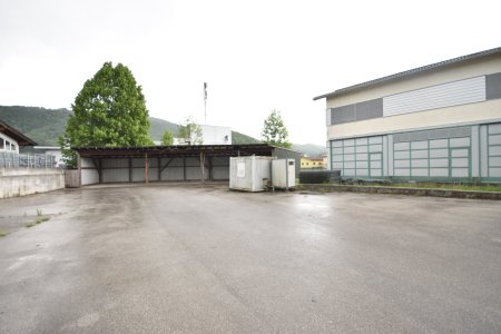 Ansicht - Lagerplatz mit großem Carport und Bürocontainer Pacht Elsbethen Salzburg