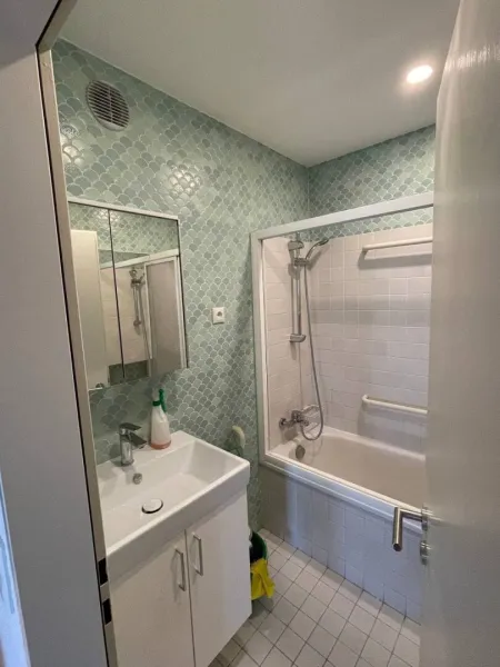 Badezimmer - Familienfreundliche 3 Zimmer Wohnung mit Balkon im Grünen Kauf Parsch Salzburg