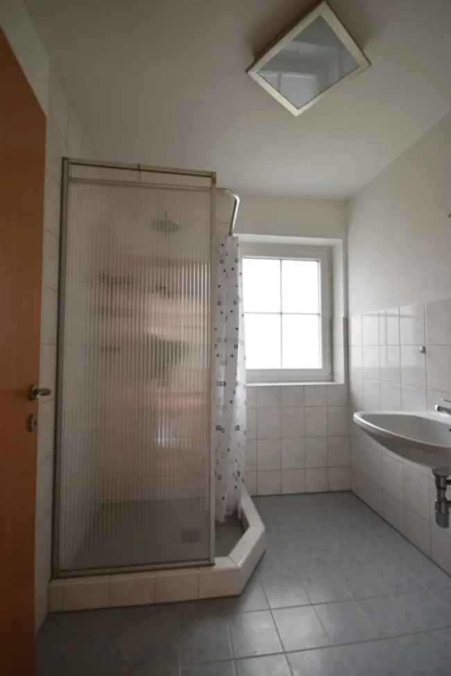 Badebereich - Geräumige 3 Zimmer Terrassenwohnung mit Seeblick Miete Steinbach Am Attersee