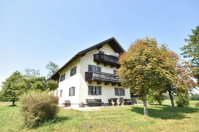 Ansicht - Landwirtschaftliches Anwesen in Alleinlage mit unverbaubarem Gebirgsblick Kauf Salzburg