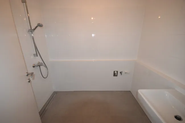 Ansicht - Helle Zwei-Zimmer-Wohnung mit Terrasse und Loggia Kauf 17. Bezirk Wien
