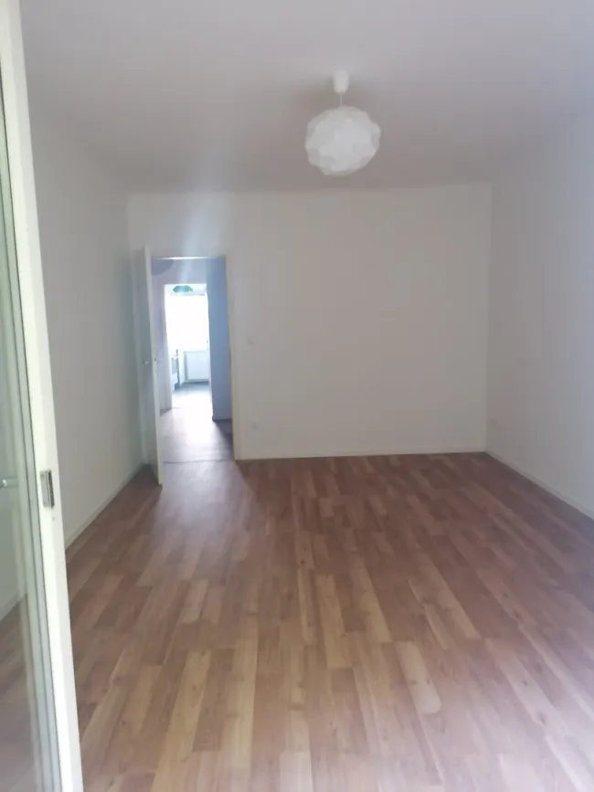 Gartenseitige 2 Zimmerwohnung mit kleiner Terrasse in Sievering! - Bild