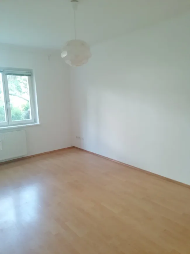 Gartenseitige 2 Zimmerwohnung mit kleiner Terrasse in Sievering! - Bild