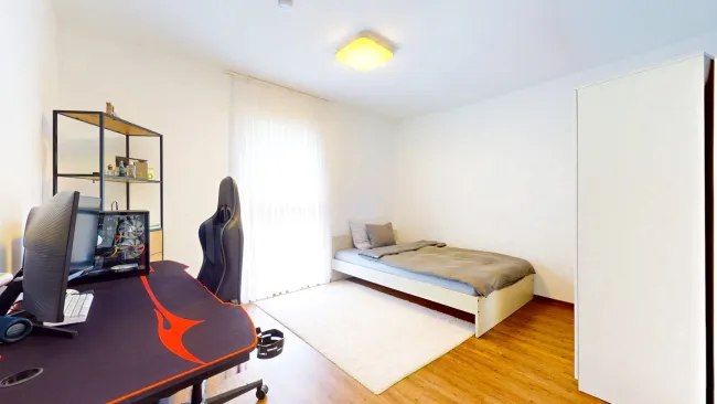 Zimmer 3 (OG)