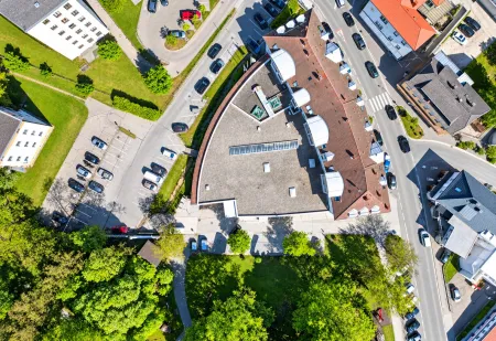 Luftbild Vogelperspektive über dem Objekt