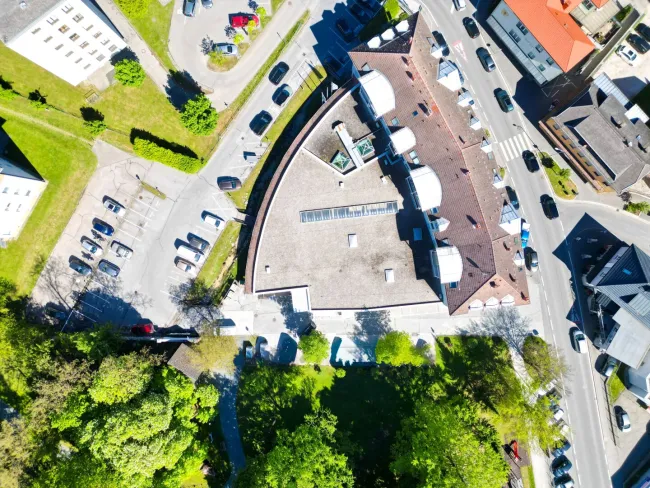 Luftbild Vogelperspektive über dem Objekt