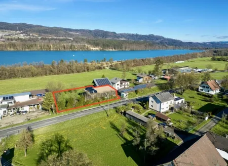 Luftbild mit eingezeichnetem Grundstück