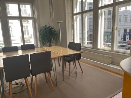 Großzügiges 178 m² Büro in repräsentativem Stilaltbau Nähe Seilerstätte!
