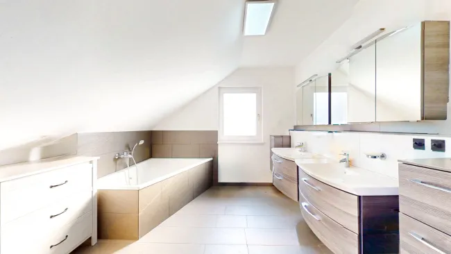 Badezimmer Whg 2 DG