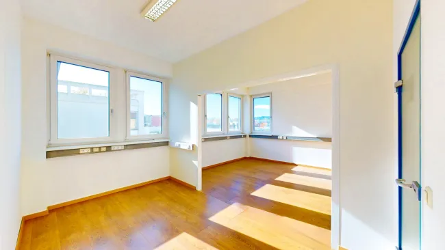 Büro 3