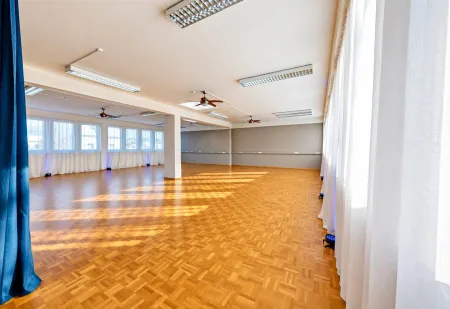 Studio/Büro/Bewegungsraum