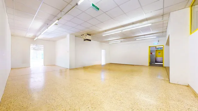 Verkaufsraum hinten