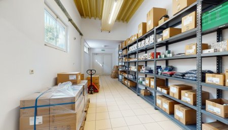 Ausstattungsbeispiel Warenanlieferung