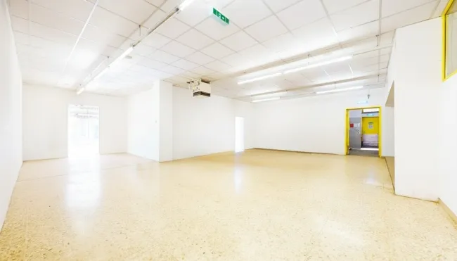 Verkaufsraum hinten