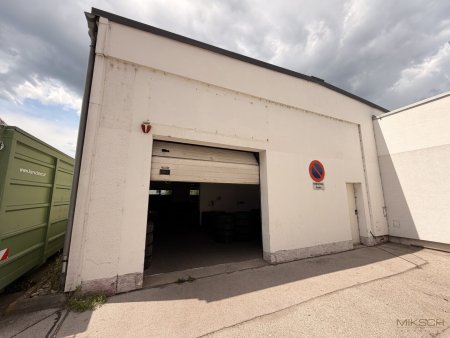 Lager I St. Pölten I 401m² I Tor I nähe Bahnhof