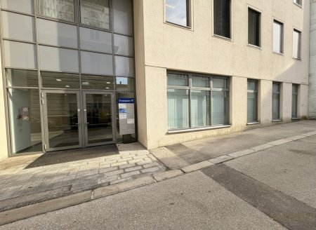 Neuwertige Büro/Praxis in St. Pölten I Nähe Bahnhof I 208 m² I Terrasse