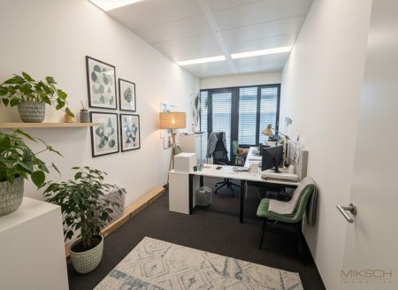 Modernes Büro I ca. 20m² Gesamtnutzfläche I Aufzug I Teeküche I nähe Autobahn und Wien