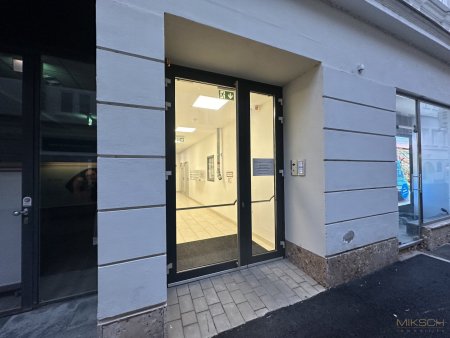 Innenstadt Büro/Geschäft I ca. 324,58 m² I individuell gestaltbar I perfekte Lage inkl. Grünflächen