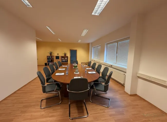 Moderne Bürofläche I 134 m² I Top Lage I Wenige Minuten von der A1 Autobahn I Teeküche - Bild