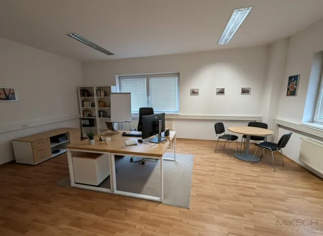 Moderne Bürofläche I 134 m² I Top Lage I Wenige Minuten von der A1 Autobahn I Teeküche - Titelbild