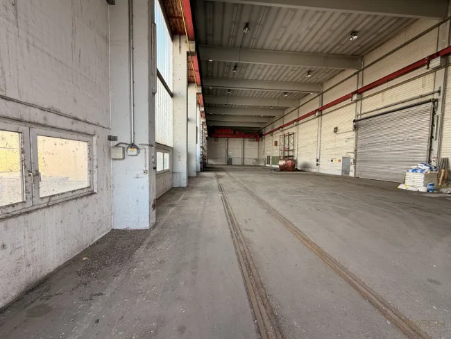 Industriehalle / Lager I 915m² I in St. Pölten I nähe Autobahn und Bahnhof - Bild