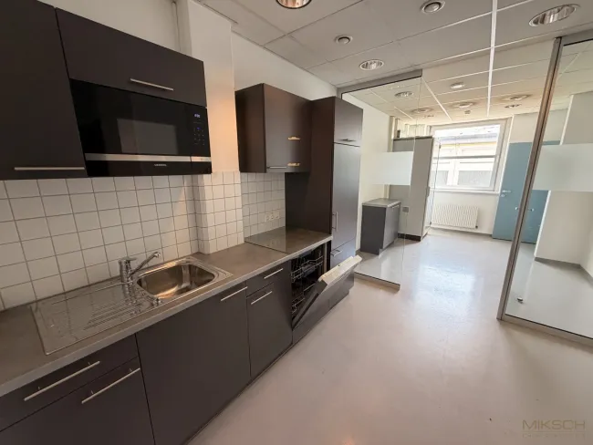 Büroflächen I bis 2.670 m² I barrierefrei I Nähe Bahnhof und Mariazellerstraße I zentraler Lage - Bild