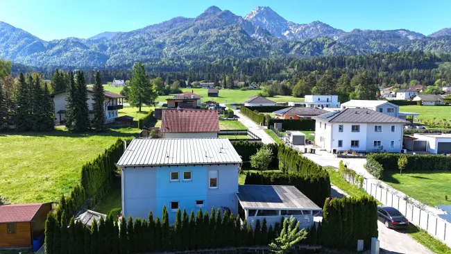 Sanierungsobjekt mit Potenzial und traumhaftem Blick auf den Mittagskogel - Bild