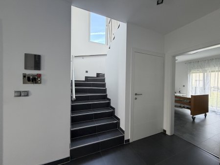 Einziehen & Wohlfühlen – Leistbares, hochwertiges Familienzuhause mit liebevoll gestalteten Garten.