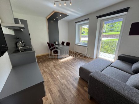 Anlagewohnung in Eisenerz – Balkon & Whirlpool