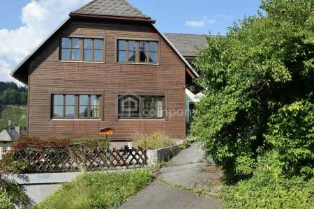Großzügiges Einfamilienhaus in Sankt Jakob im Walde – 200 m² | 8 Zimmer | € 170.000.--