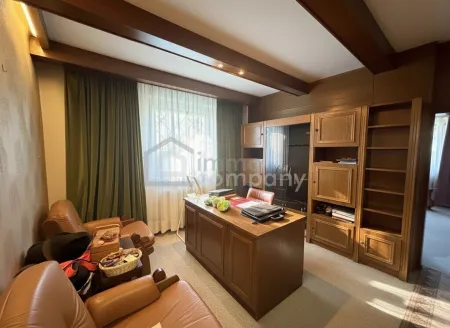 Arbeitszimmer